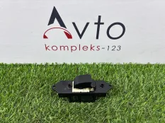 Кнопка стеклоподъемника Mitsubishi ASX