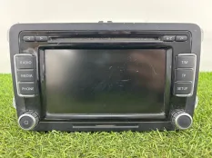 Магнитофон Volkswagen Tiguan