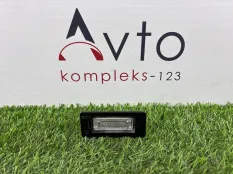 фонарь подсветки номера Audi A4