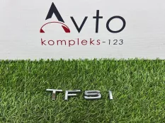 Шильдик Audi Q3