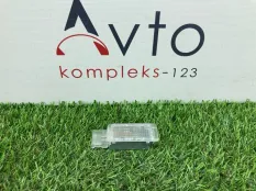 Плафон салонный Porsche Cayenne