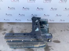 Стойка кузова Mercedes-Benz C-Class