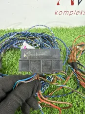 Проводка акустики Audi A6