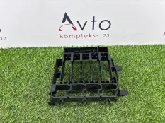 Кронштейн Audi Q5