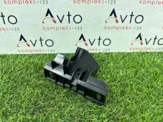 Кронштейн Audi Q5