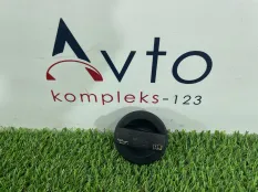 Крышка маслозаливной горловины Audi A4