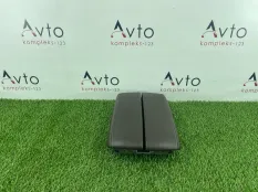 Подлокотник Audi A8