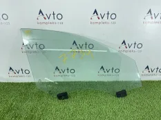 Стекло двери Audi A8