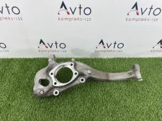 Кулак поворотный Audi A8