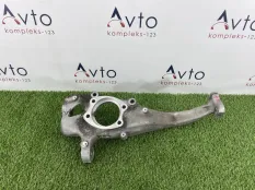 Кулак поворотный Audi A8