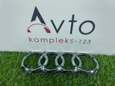 Эмблема Audi A8