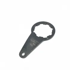 Рычаг поворотный снегоход Тайга старого образца  1