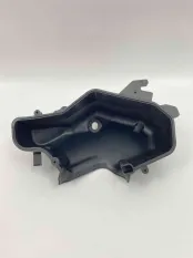 Бардачок передний Шторм правая половина