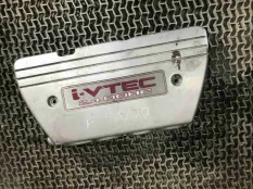 Декоративная крышка двигателя Honda Accord