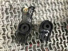 Кронштейн радиатора Honda Accord