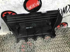 Декоративная крышка двигателя Honda Accord