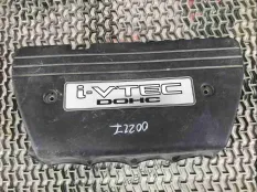 Декоративная крышка двигателя Honda Accord