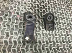 Кронштейн радиатора Honda Accord