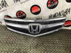 Решетка радиатора Honda Accord