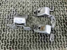 Петля двери Honda Accord