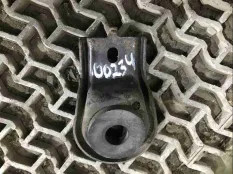 Кронштейн радиатора Honda Accord