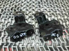 Кронштейн радиатора Honda Civic