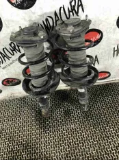 Амортизатор передний левый Honda Accord