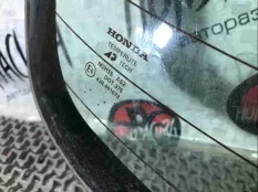 Стекло заднее Honda Accord