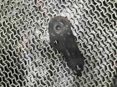 Кронштейн подрамника Honda Accord