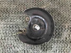 Кулак задний правый Honda Accord