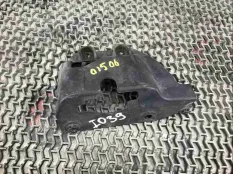 Накладка замка капота Honda Accord