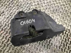 Накладка замка капота Honda Accord