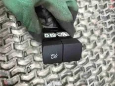 Кнопка антипробуксовочной системы (ABS/ESP) Honda CR-V