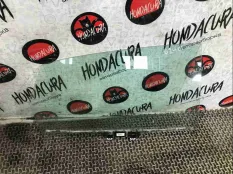 Стекло двери задней правой Honda Civic