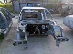 Четверть передняя правая Honda Civic