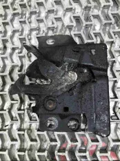 Замок капота Honda HR-V