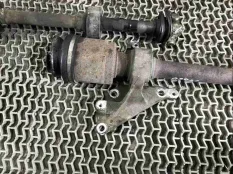 Полуось передняя правая (приводной вал, ШРУС) Honda Legend