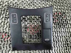 Кнопка подогрева сидений Honda Legend