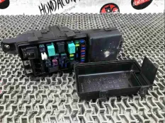 Блок предохранителей Honda Legend