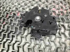 Замок капота Honda HR-V