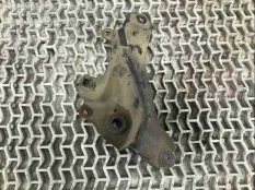 Кронштейн радиатора Honda Accord