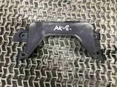 Накладка замка капота Honda Accord