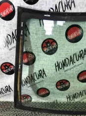 Стекло заднее Honda Accord