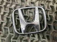 Эмблема Honda Accord