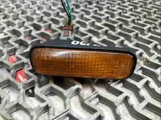 Повторитель передний левый Honda Prelude