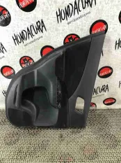 Обшивка двери задней левой (дверная карта) Honda CR-V