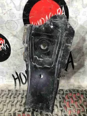 Кронштейн подрамника Honda Civic