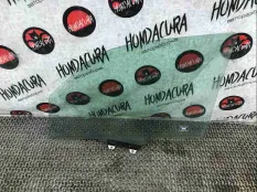 Стекло двери передней правой Honda Pilot