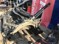 Четверть передняя левая Honda Odyssey