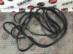 Уплотнитель двери задней левой Honda Civic